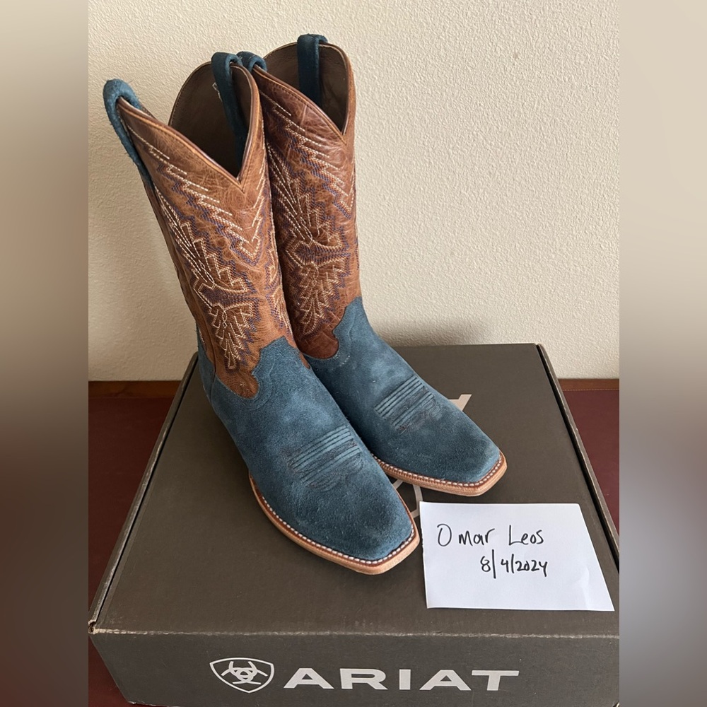 Ariat Men's Futurity Showman 13" Western Boots Navy Roughout/Bite the Dust Brown